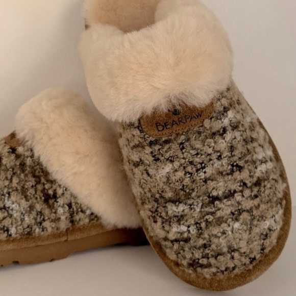 Women’ BearPaw Effie Cable Knit Slipper - Picture 4 of 6
